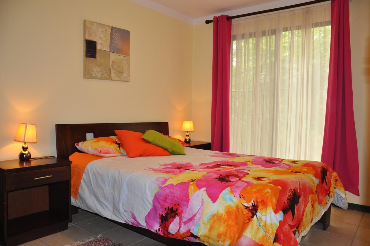Playas del Coco Villa Riviera 2 Bedroom Townhouse חדר תמונה