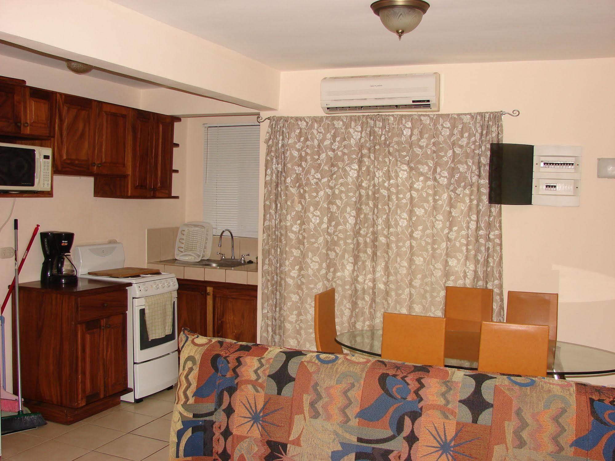 Playas del Coco Villa Riviera 2 Bedroom Townhouse מראה חיצוני תמונה