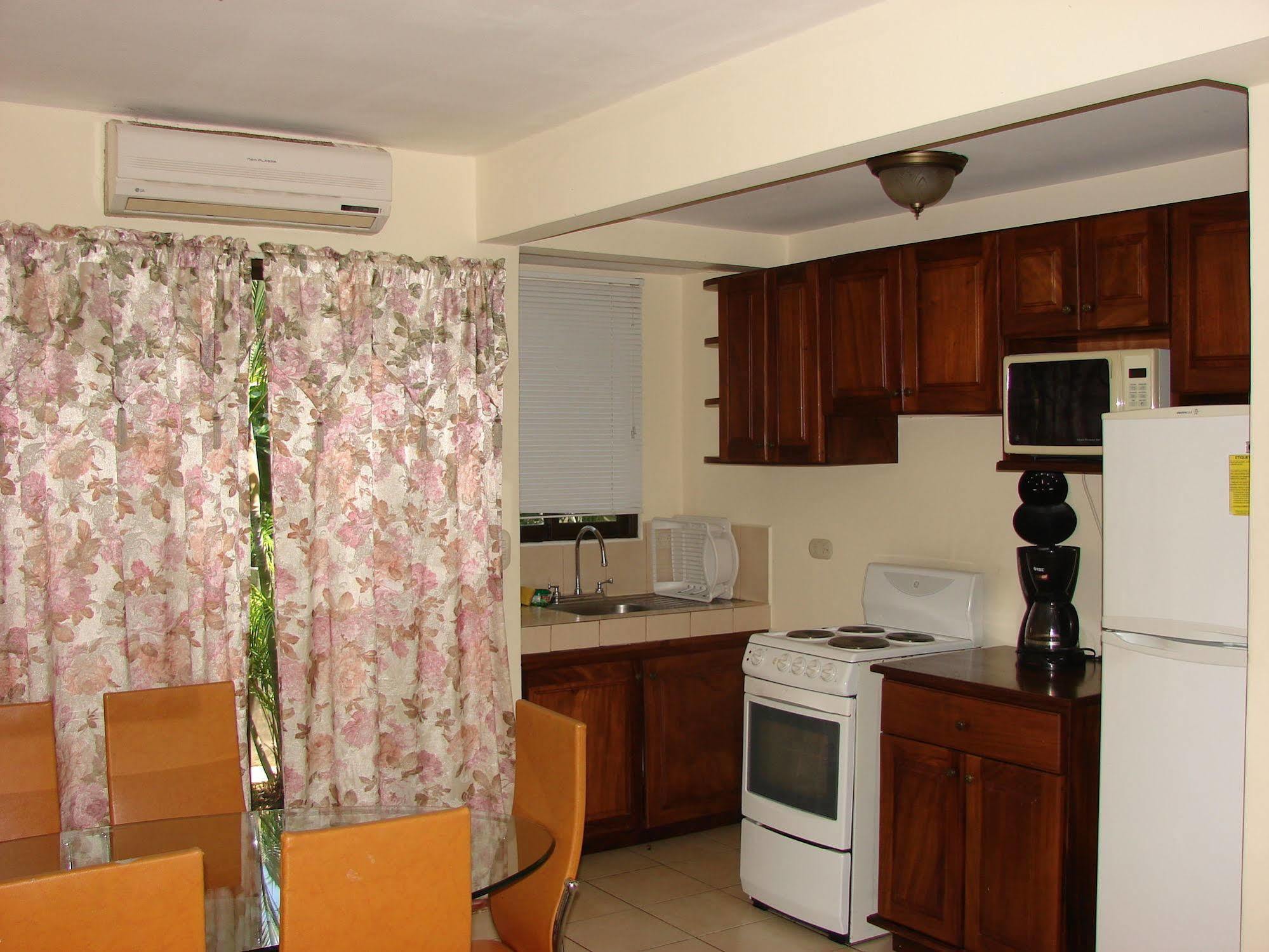 Playas del Coco Villa Riviera 2 Bedroom Townhouse מראה חיצוני תמונה