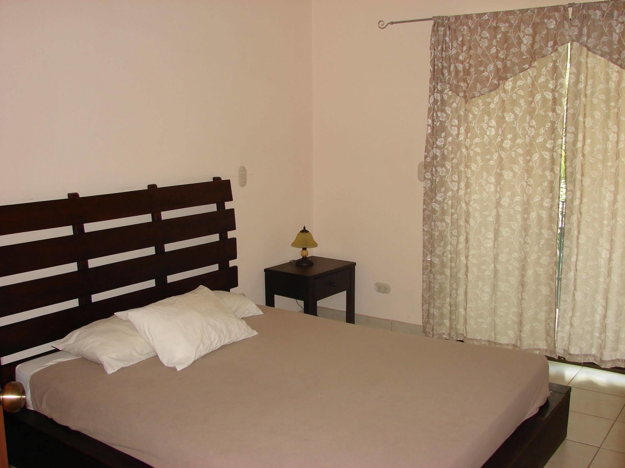 Playas del Coco Villa Riviera 2 Bedroom Townhouse מראה חיצוני תמונה
